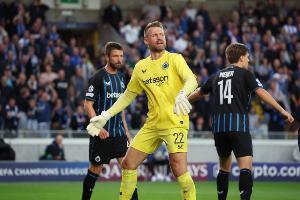 麻将胡了试玩-19分钟送点+扑点+伤退！37岁米尼奥莱扑点后朝裁判庆祝，吃到黄牌